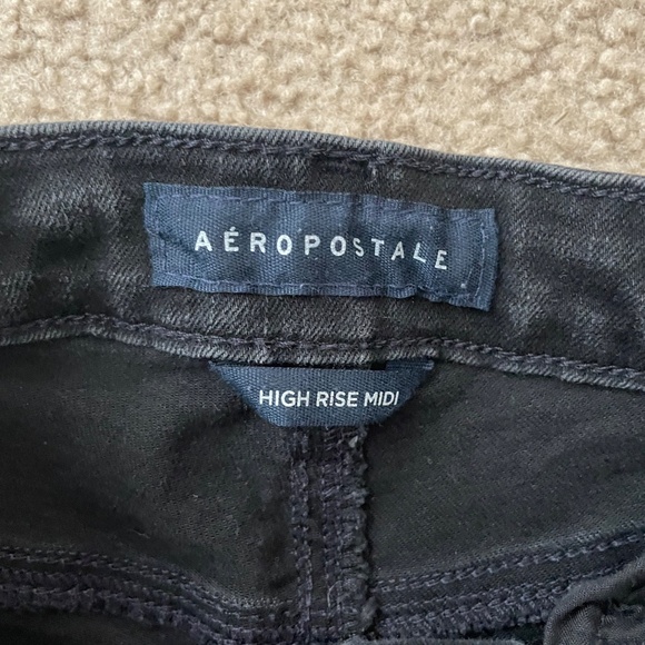 Aeropostale Black Jeans Shorts - Picture 3 of 3
